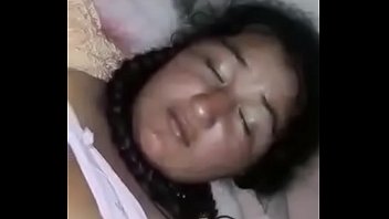 cholita cogiendo medio d.